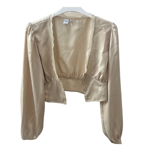 Simons Twik Silk Top - Picture 1 of 9